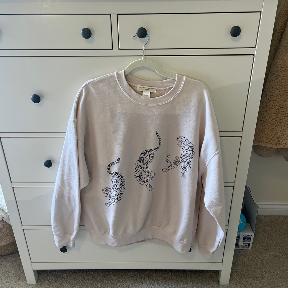 Urban outfitters project social T crew neck tiger